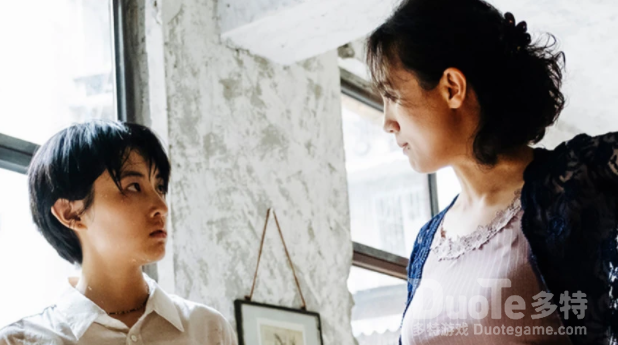 张子枫电影首映夺冠