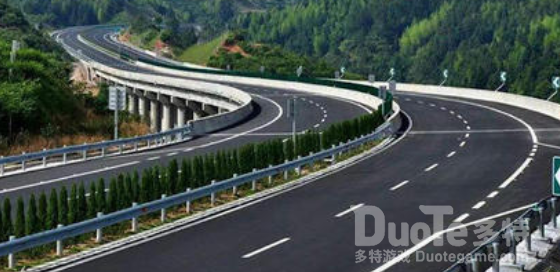 我国已建成全球最大规模的高速公路网络
