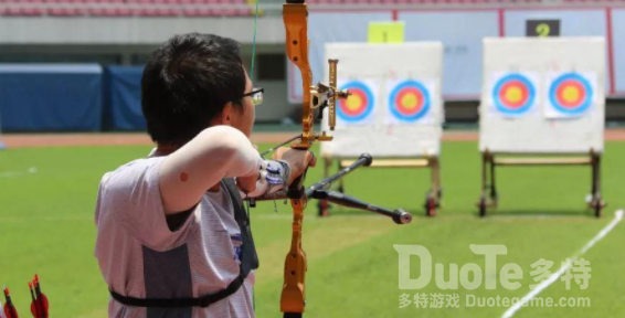 湖南一高校开礼射课