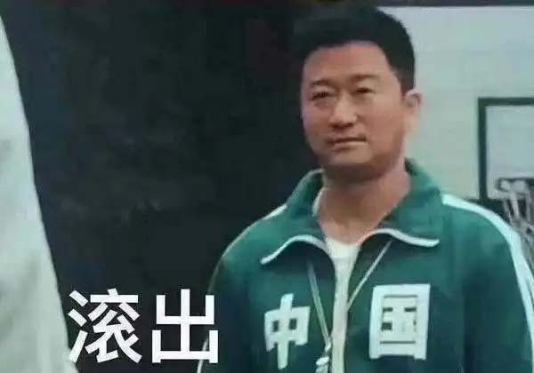 坦克到底有没有后视镜？吴京咋又成了抽象顶流。